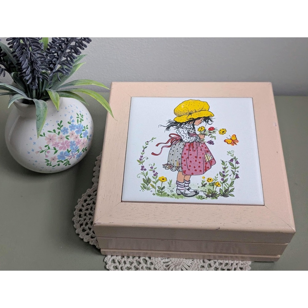 Vintage 1976 Gunther Mele Pink Jewelry Box Mirror Girl Tile Taiwan